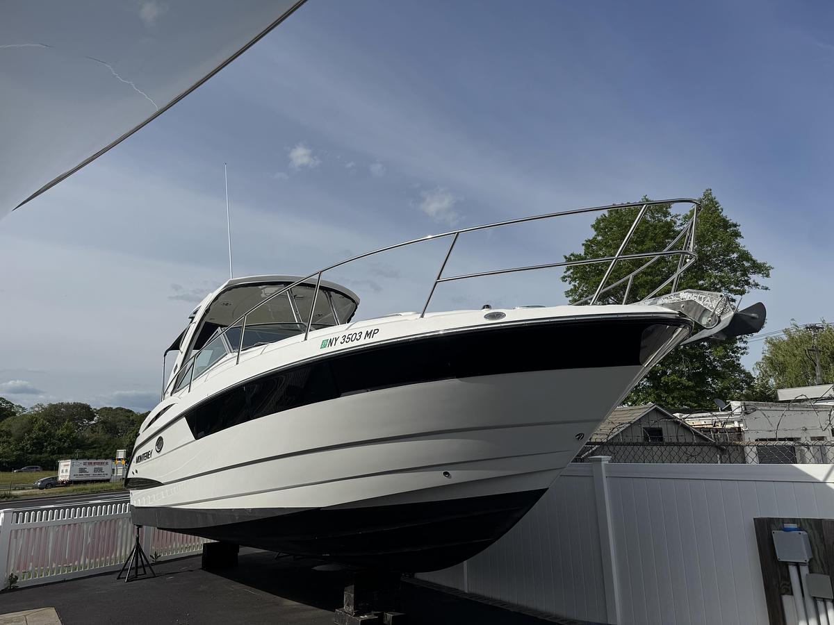 Used 2018 Monterey 355 Sport Yacht