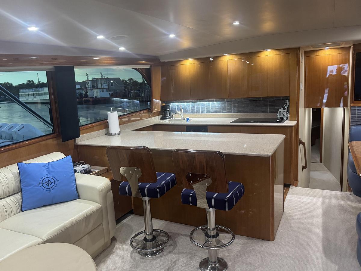 Used 2002 Viking 61 Enclosed Bridge