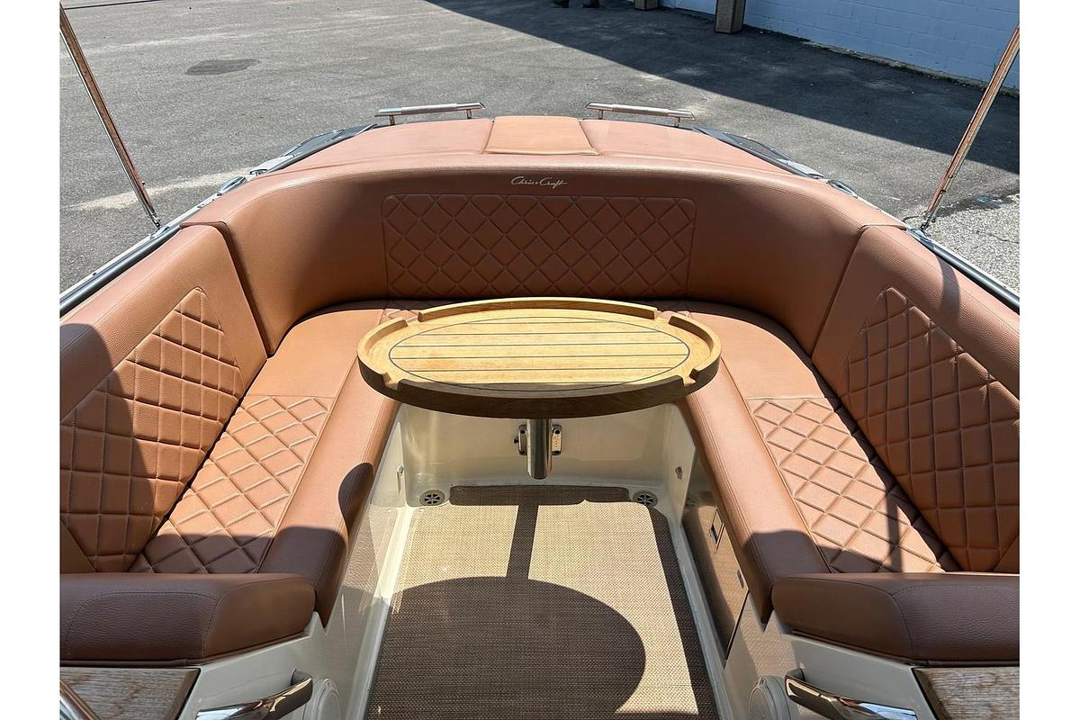 Used 2019 Chris Craft 27 Corsair