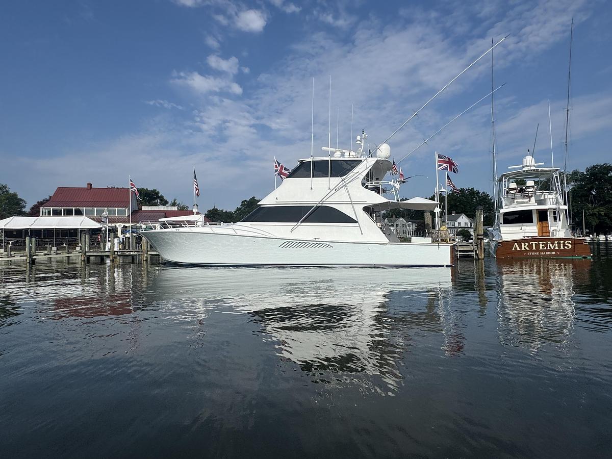 Used 2002 Viking 61 Enclosed Bridge