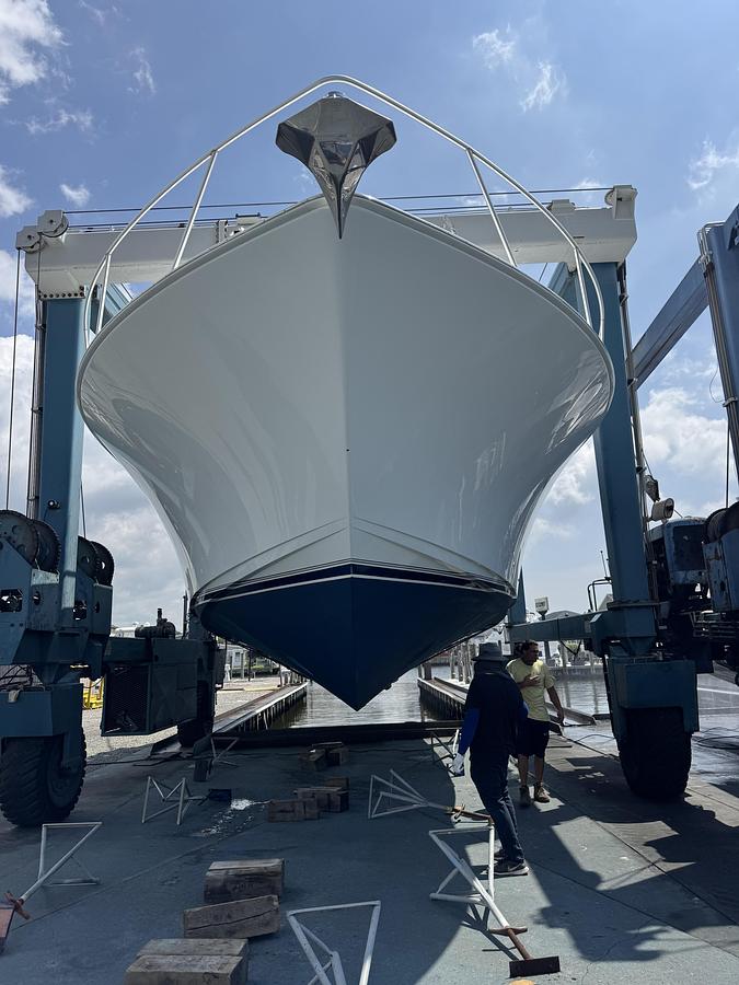 Used 2002 Viking 61 Enclosed Bridge