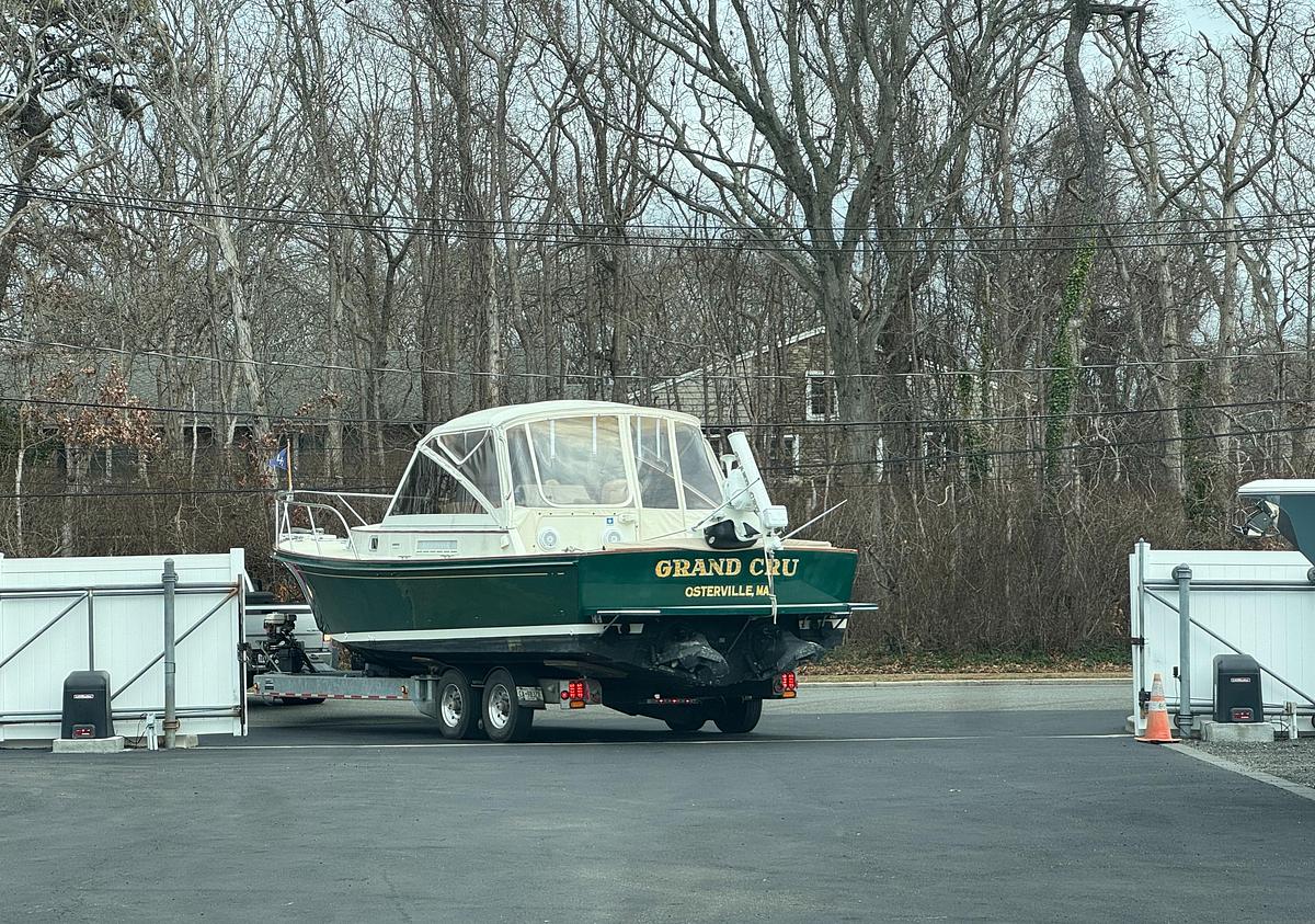 Used 2000 Littlel Harbor Whisper Jet 34