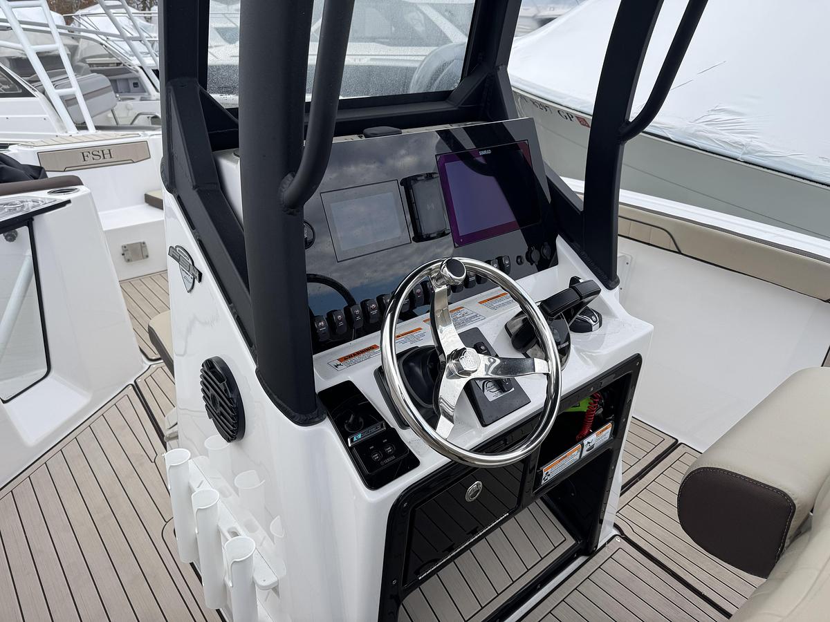 Used 2026 Yamaha Boats 255 FSH Sport H