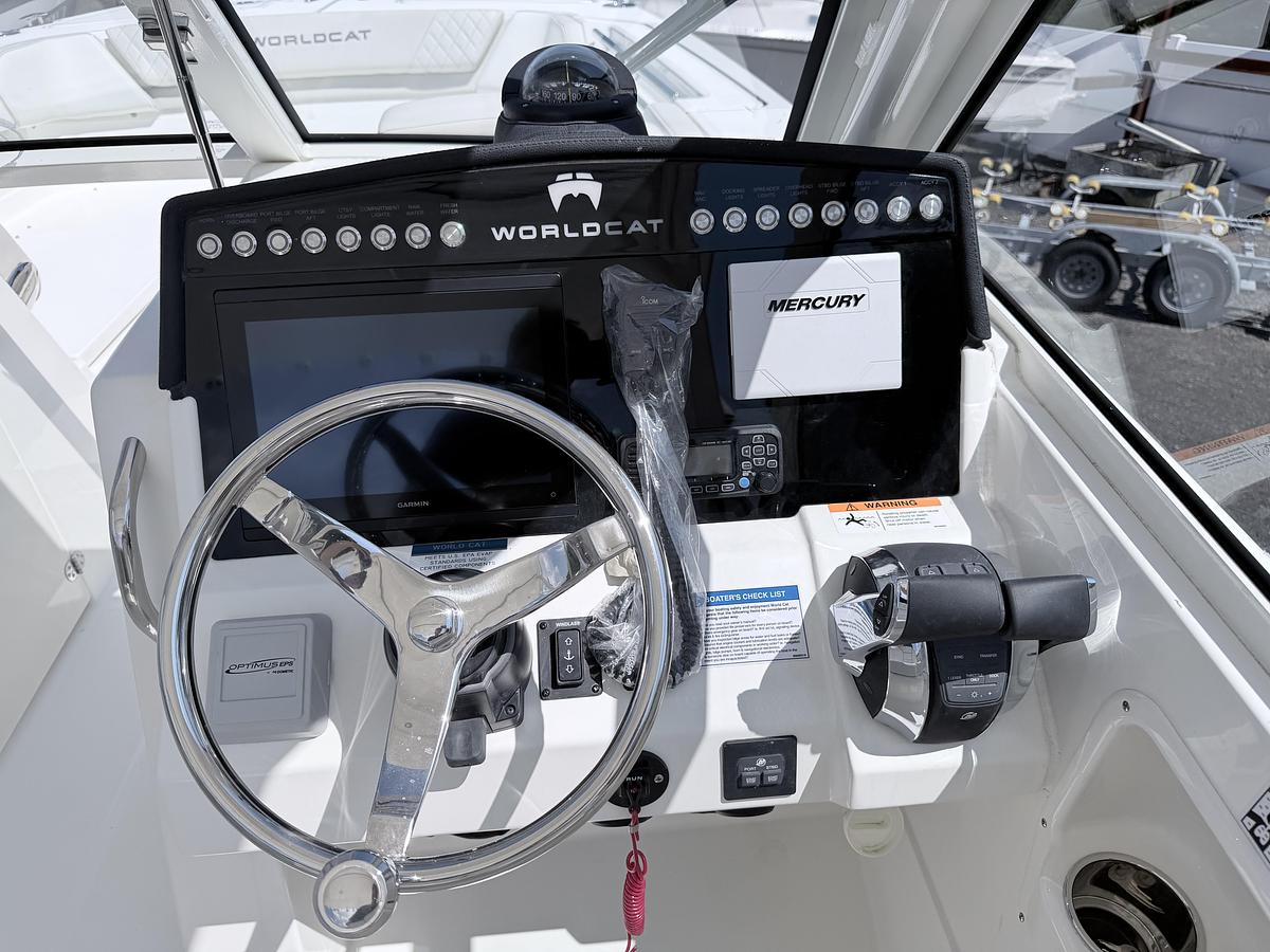 2026 World Cat 280DC-X