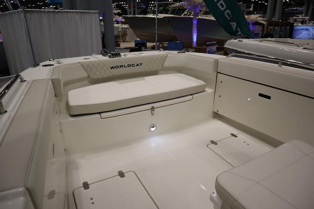 2025 World Cat 235 TE