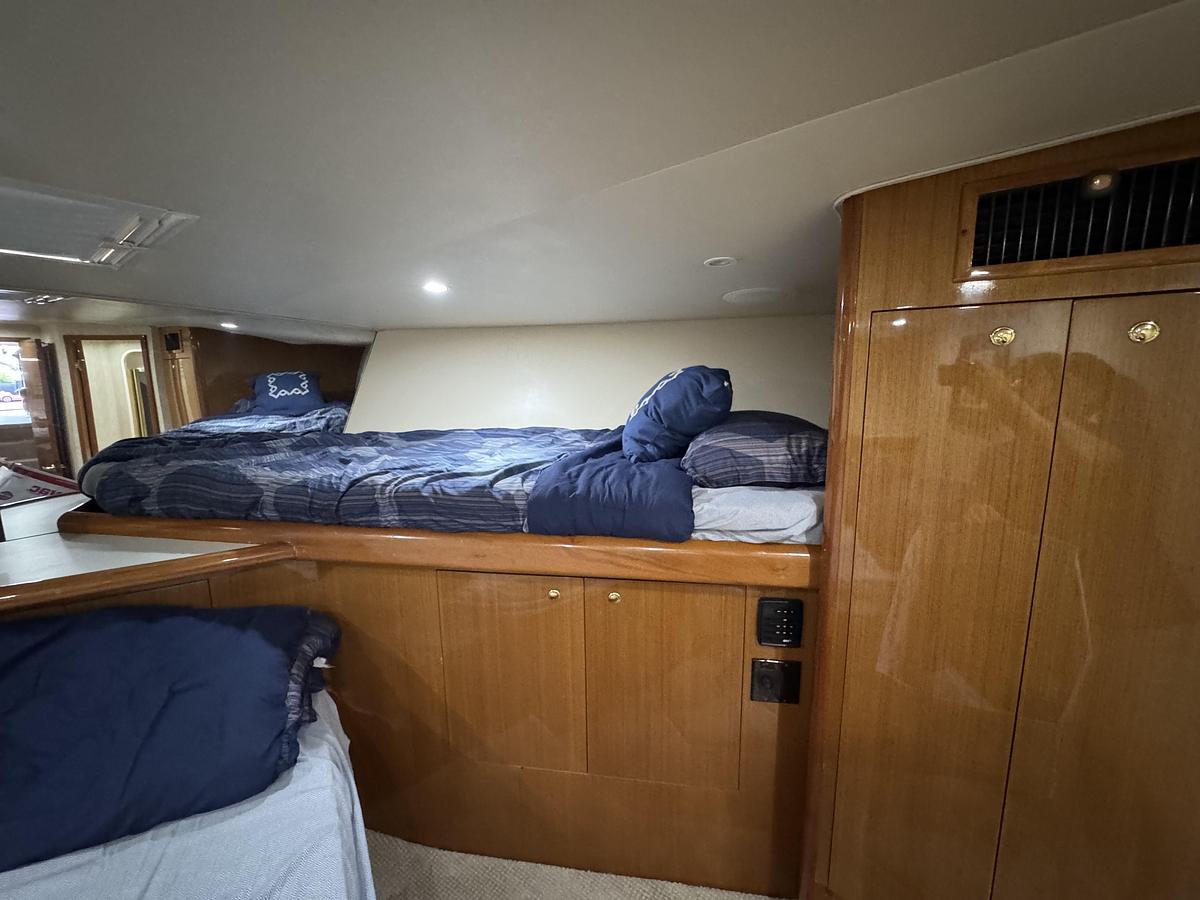 Used 2002 Viking 61 Enclosed Bridge