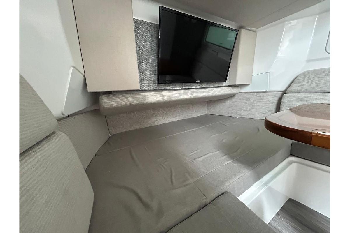 Used 2023 Everglades 455