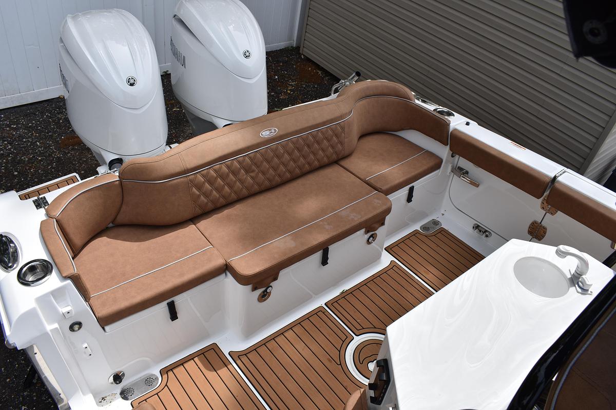 Used 2025 Sea Hunt Ultra 265SE