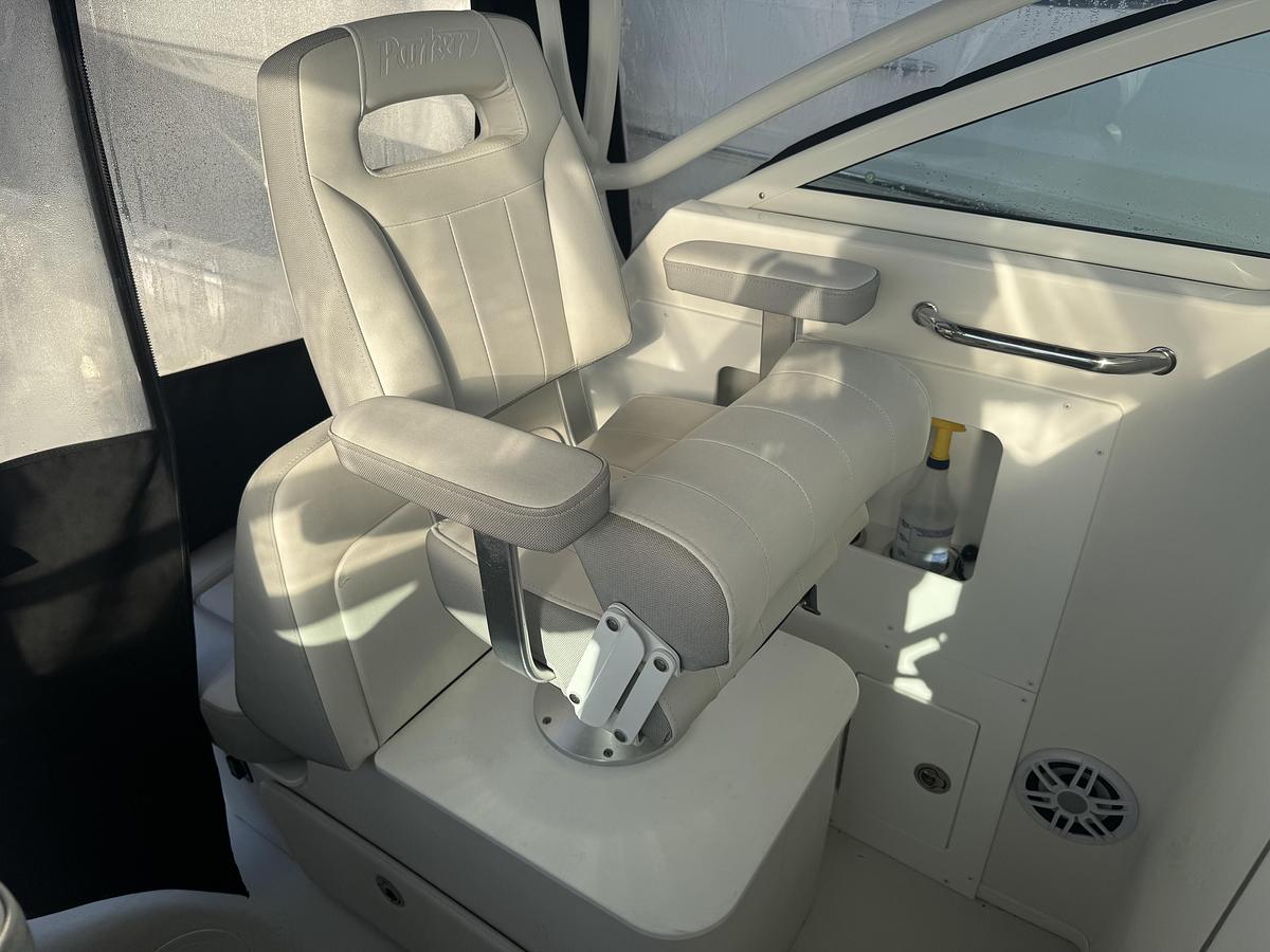 Used 2021 Parker 2501 XLD