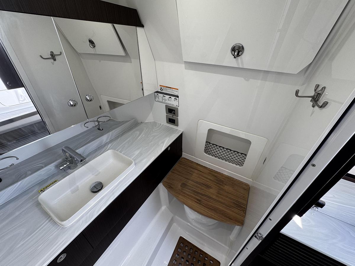 2026 Everglades 367CX