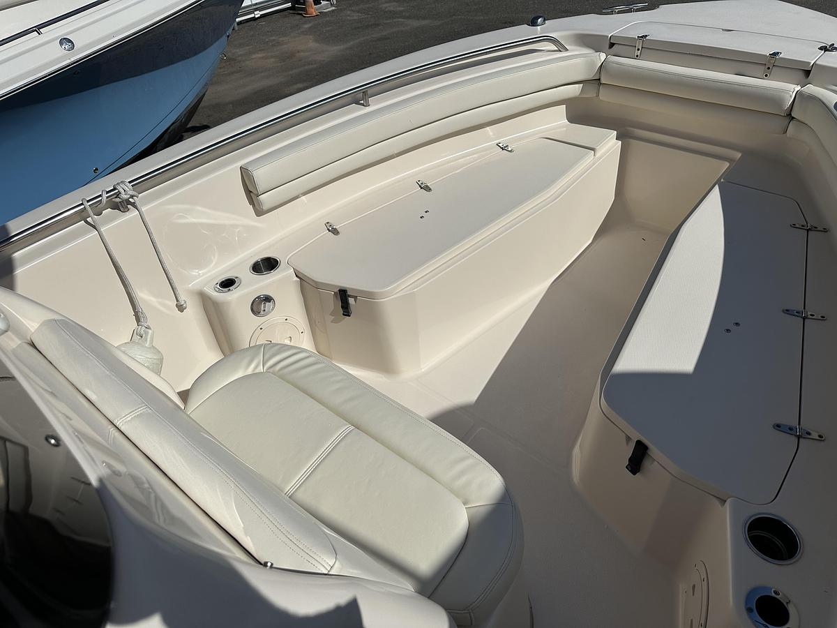 Used 2015 Grady-White 257 Advance CC