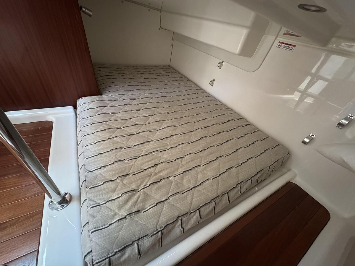 Used 2020 Pursuit 385OS