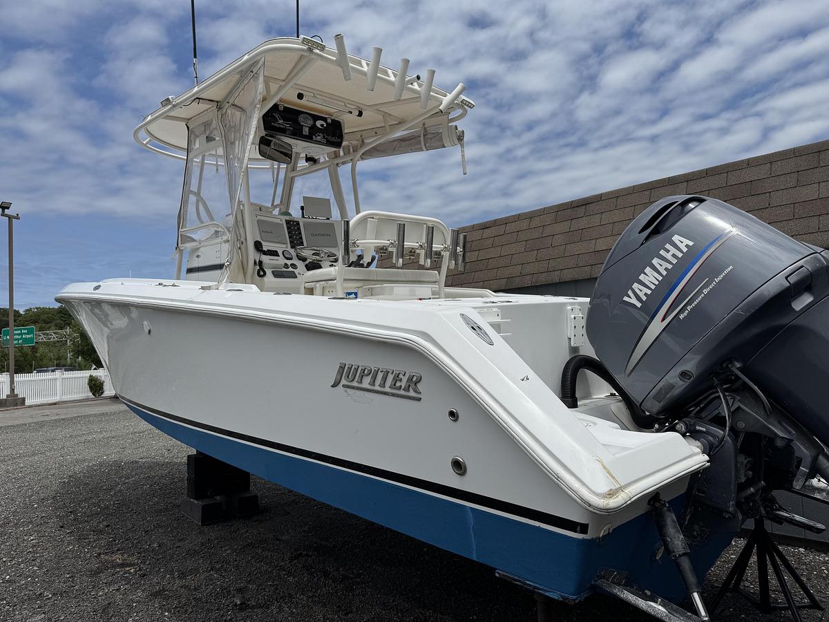 Used 2002 Jupiter 27 Open Fisherman