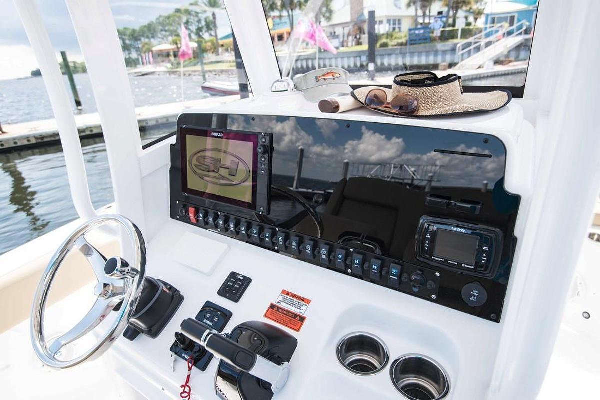 Used 2018 Sea Hunt Gamefish 27