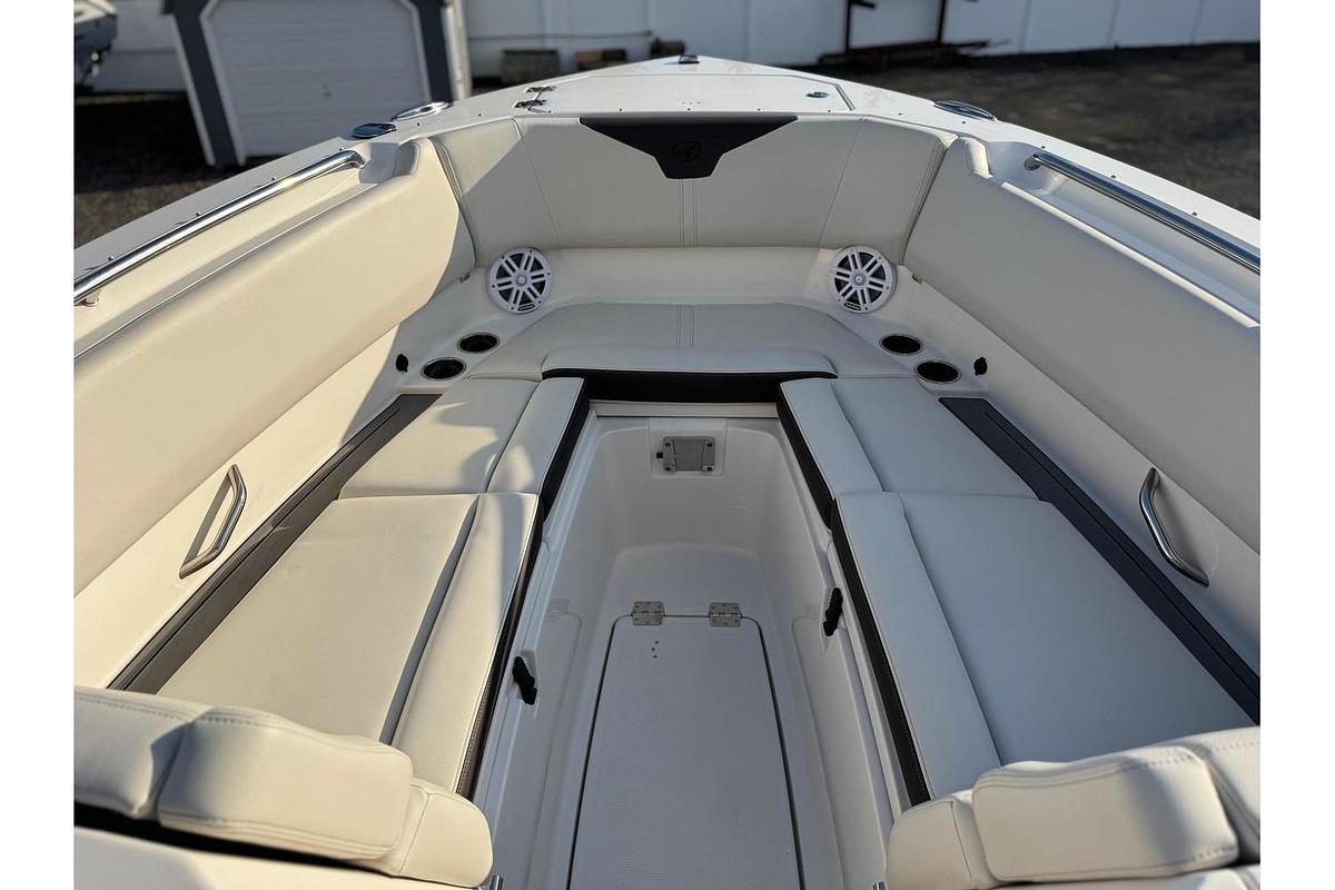 2024 Sailfish 276 DC