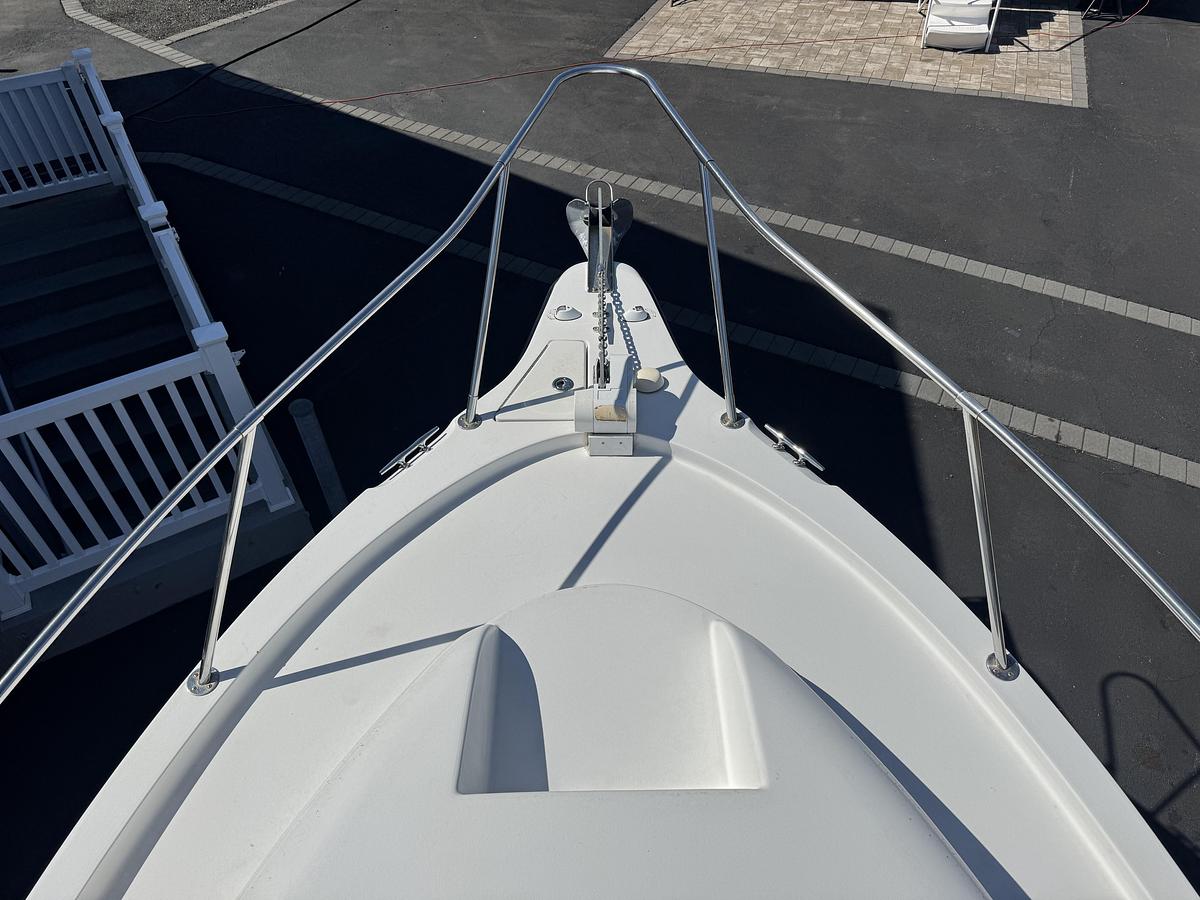 Used 2004 Seaswirl Striper 2601