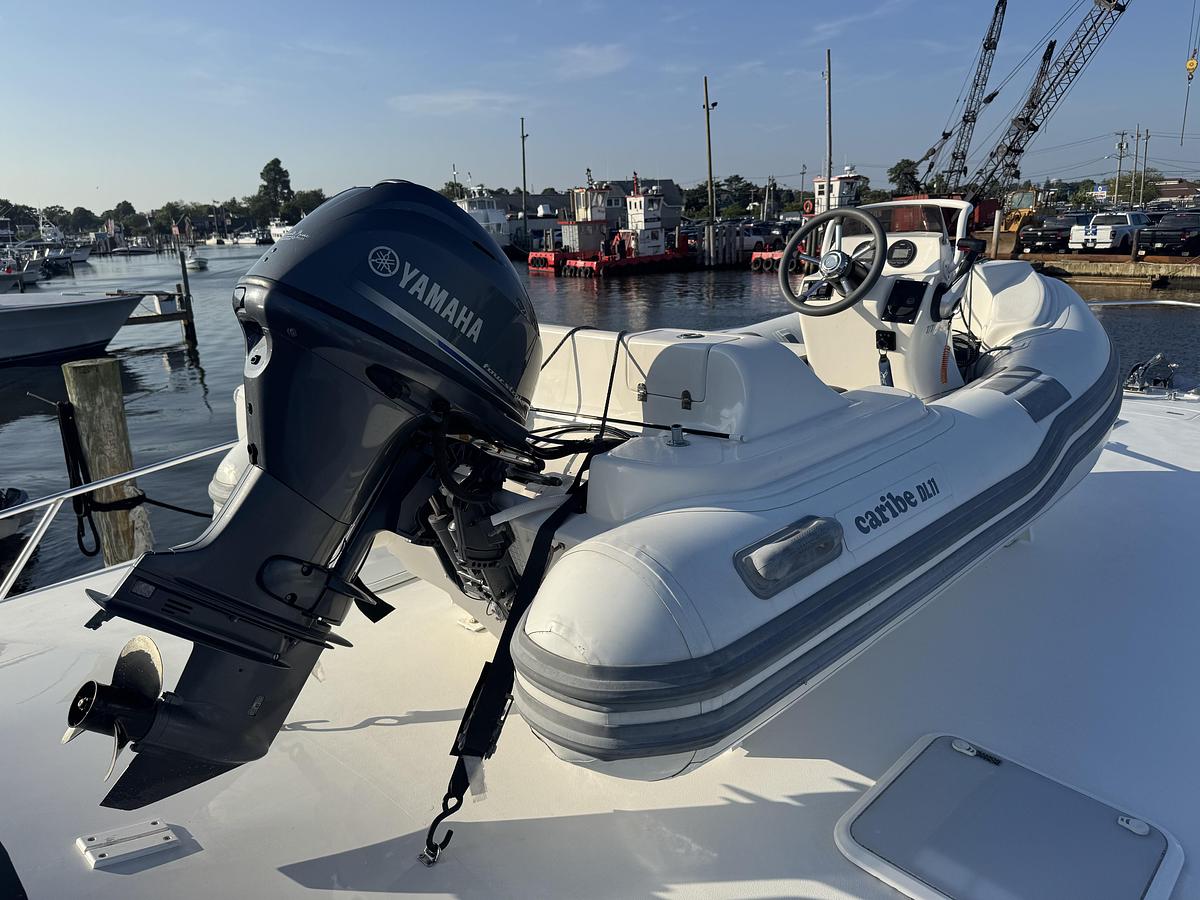 Used 2002 Viking 61 Enclosed Bridge