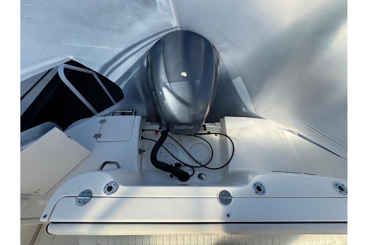 Used 2007 Robalo R220 Center Console