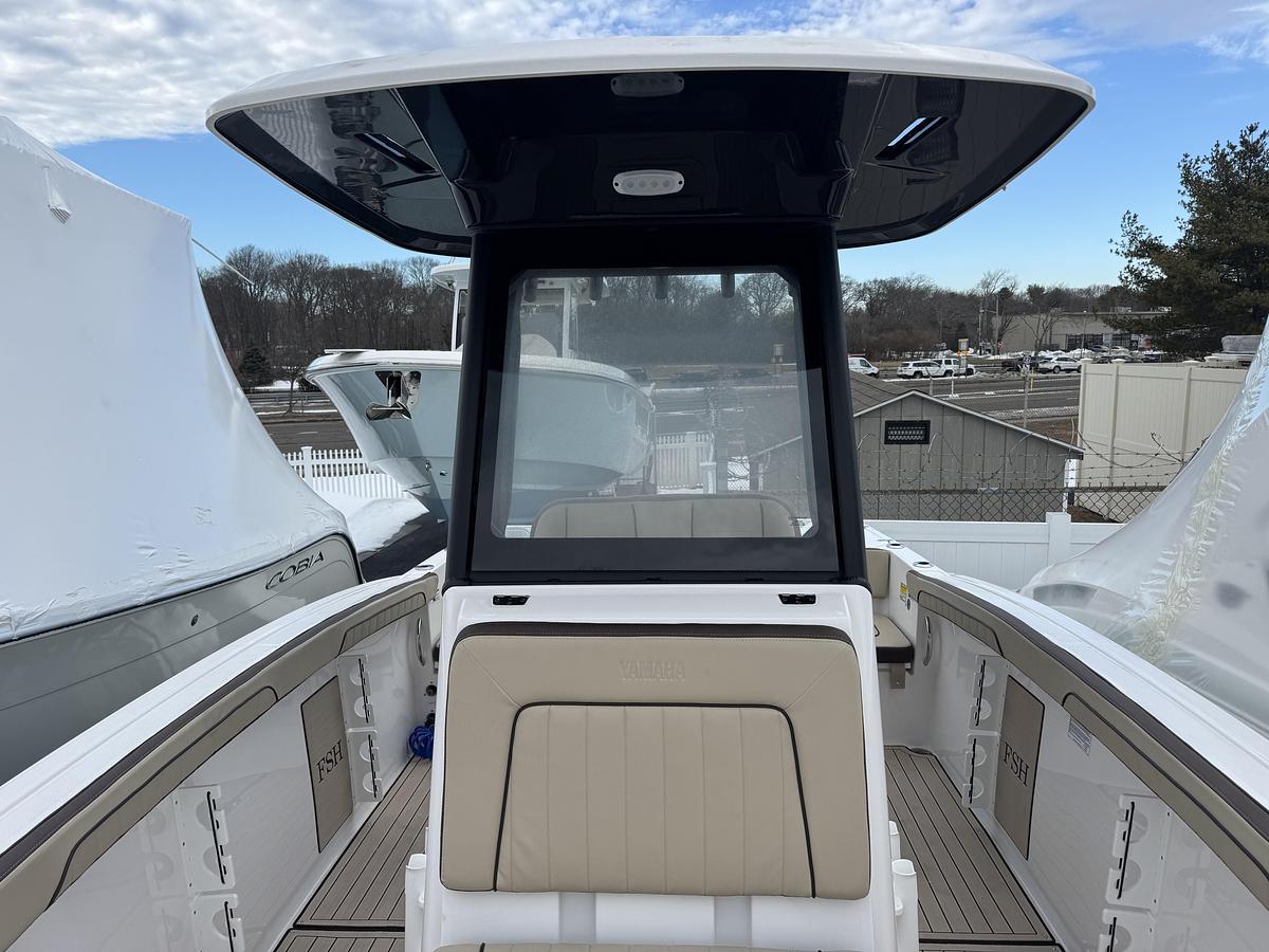 Used 2026 Yamaha Boats 255 FSH Sport H