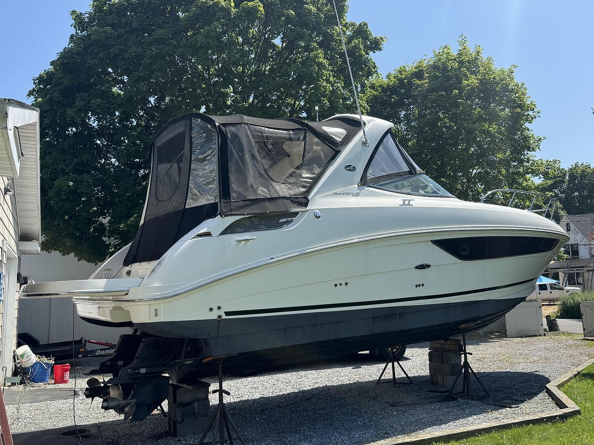 Used 2016 Sea Ray Sundancer 310