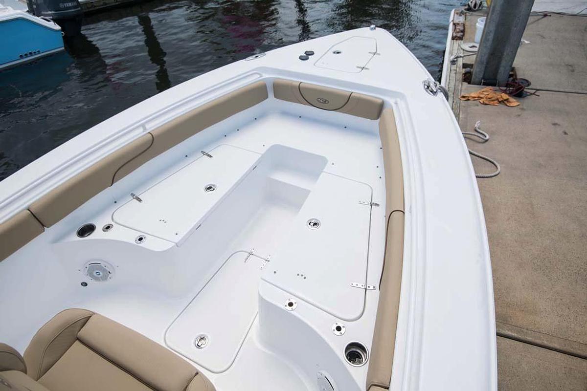 Used 2018 Sea Hunt Gamefish 27