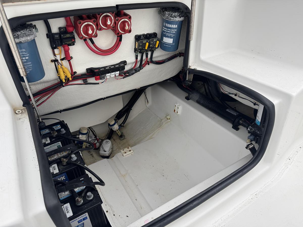 Used 2015 Sportsman 251 Heritage