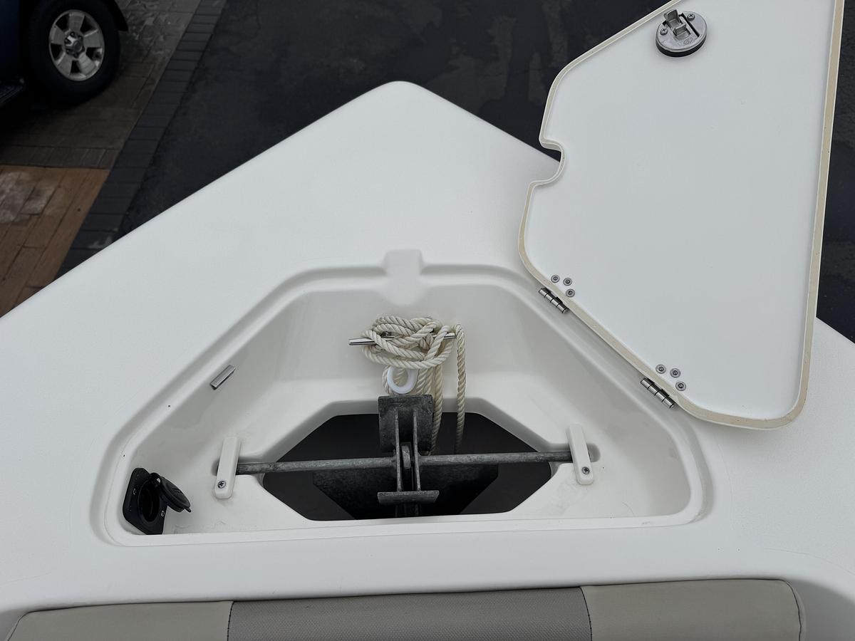 Used 2023 Key West  203 DFS