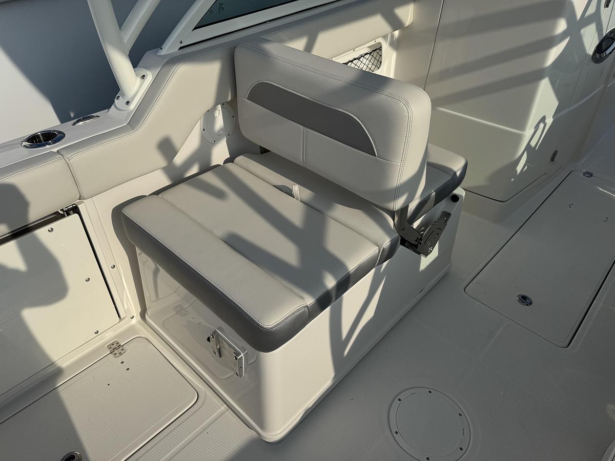 Used 2026 Sailfish 245 DC