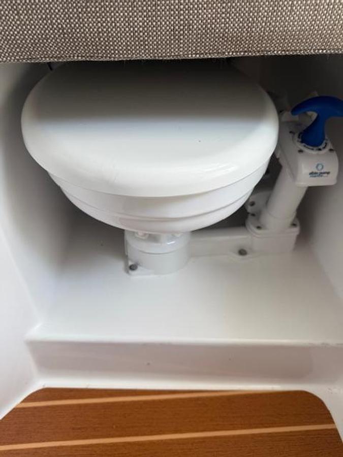 Used 2021 Steiger Craft  255 Chesapeake Pilot House