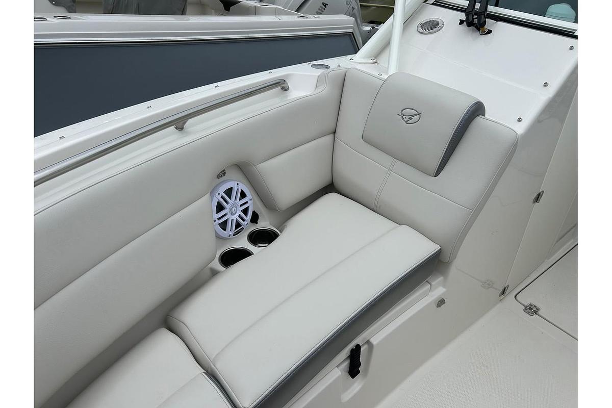 2025 Sailfish 245 DC