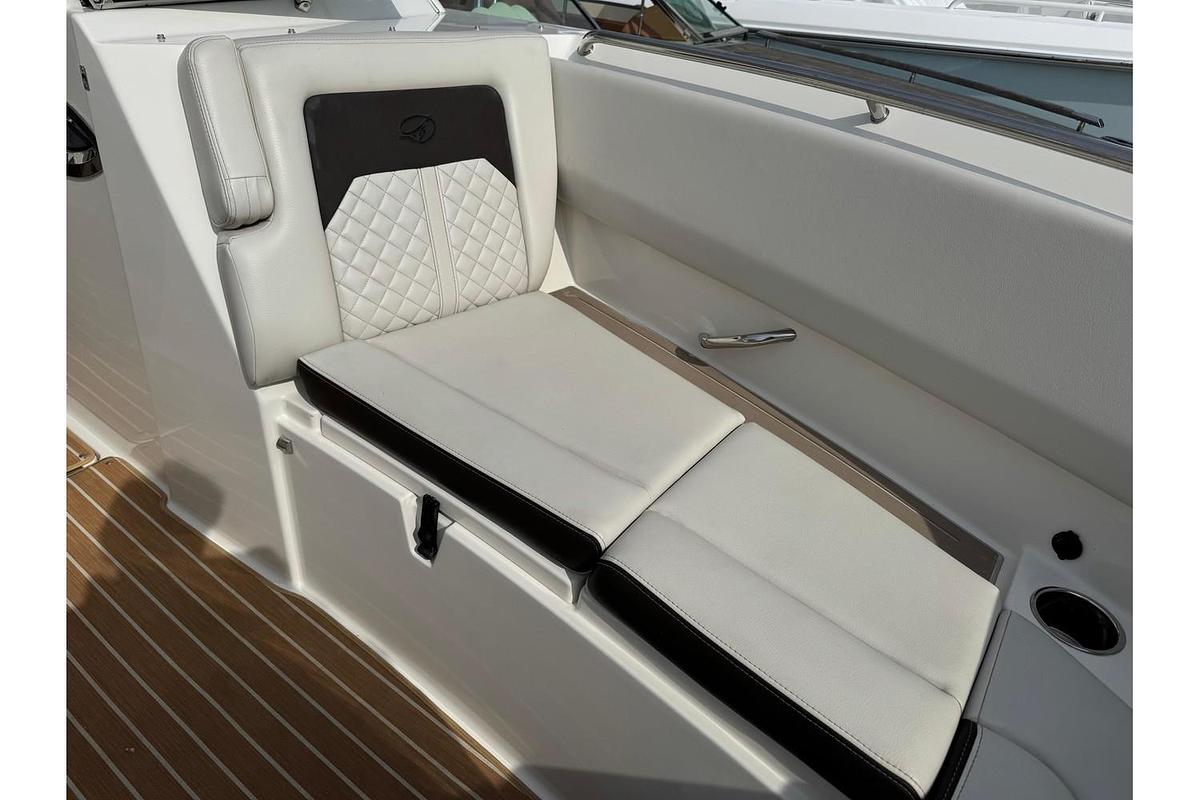 Used 2022 Sailfish 276 DC
