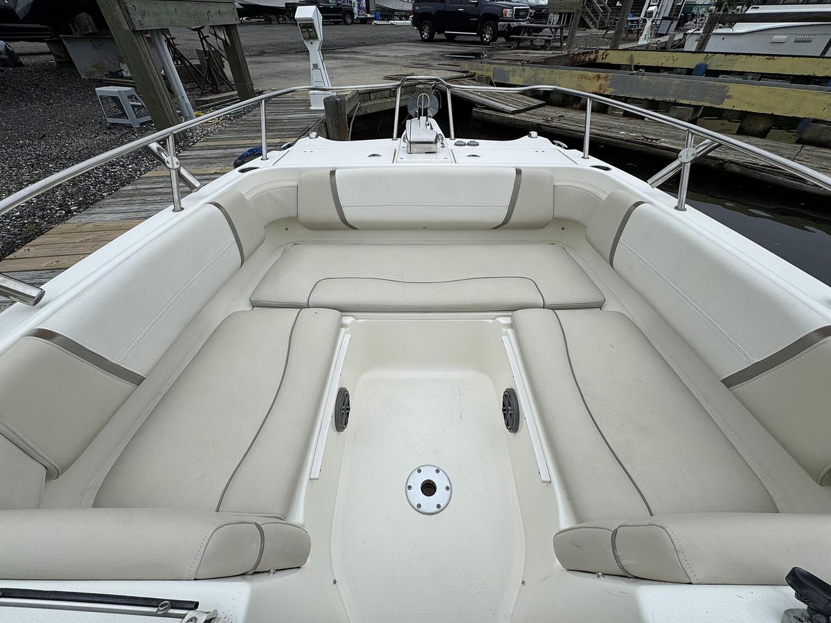 Used 2016 World Cat 255DC