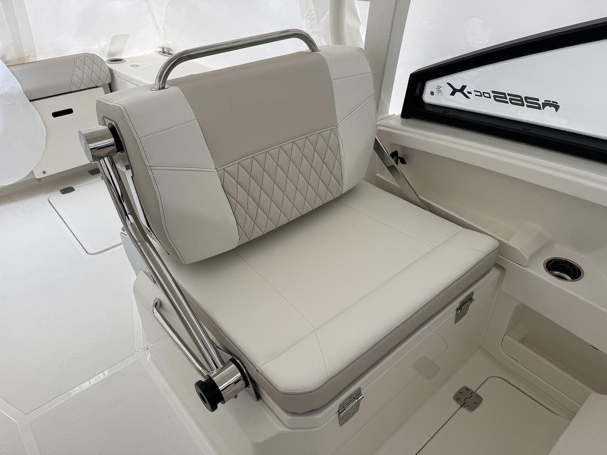 2026 World Cat 265DC-X