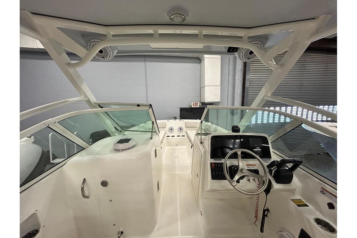 2024 World Cat 230DC