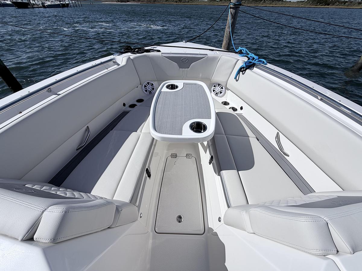 2027 Sailfish 276 DC