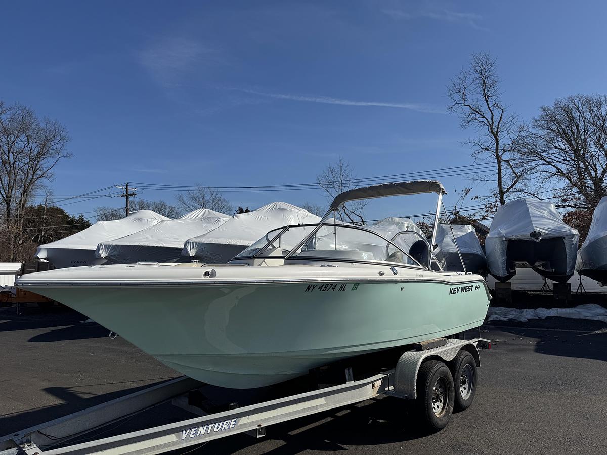 Used 2023 Key West  203 DFS