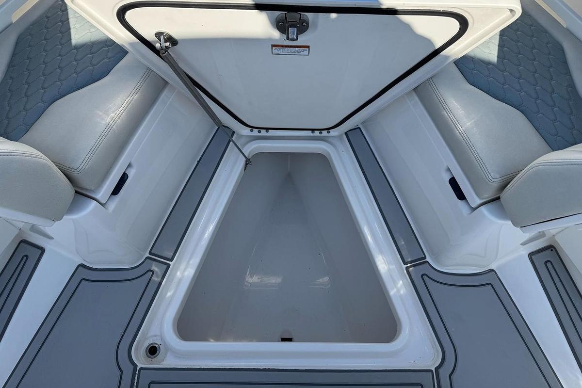 Used 2020 Solace 345 CC