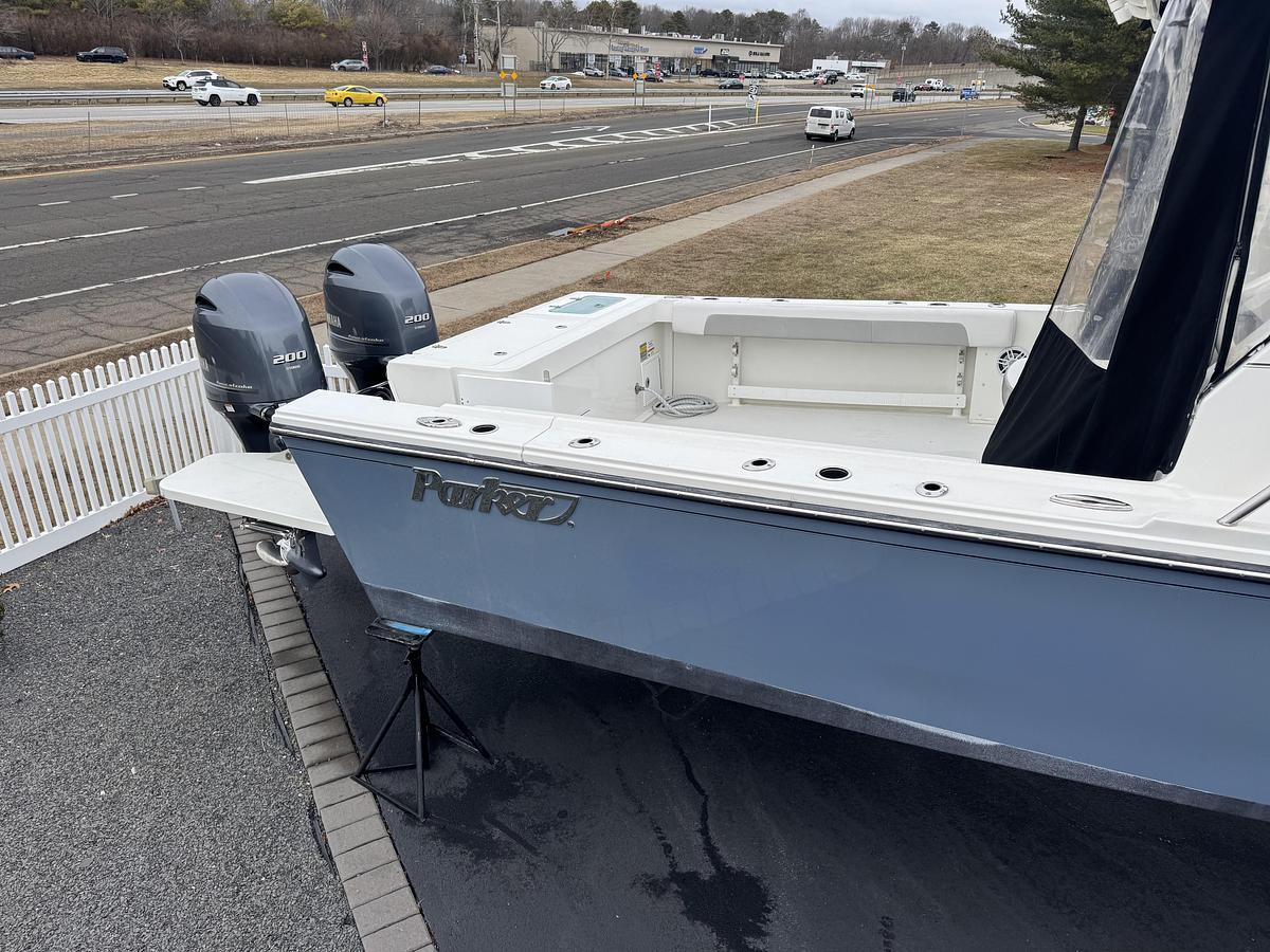 Used 2021 Parker 2510 XLD