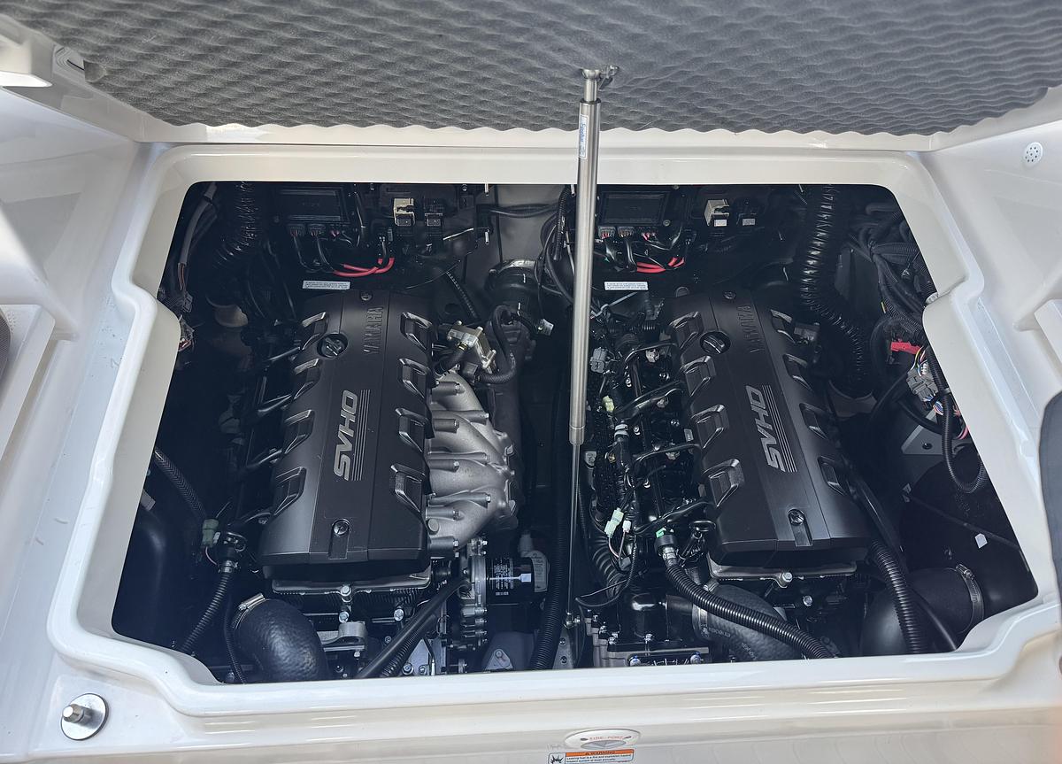 Used 2026 Yamaha Boats 255 FSH Sport H