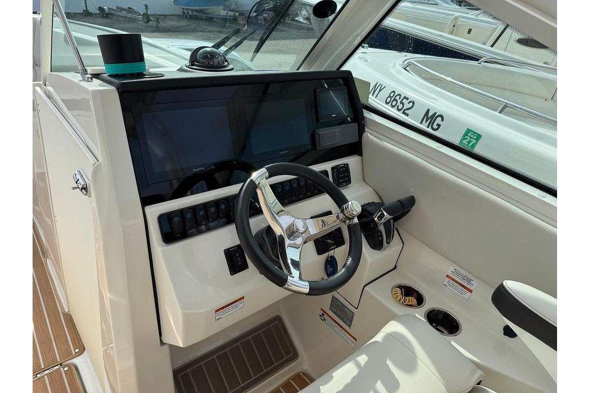 Used 2022 Sailfish 276 DC