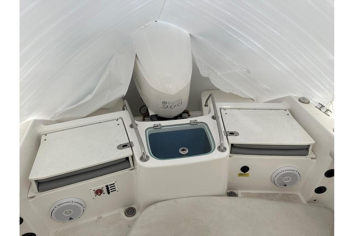 Used 2018 Everglades Boats 230CC