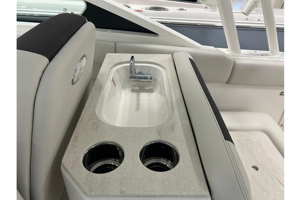 2024 Sailfish 276 DC