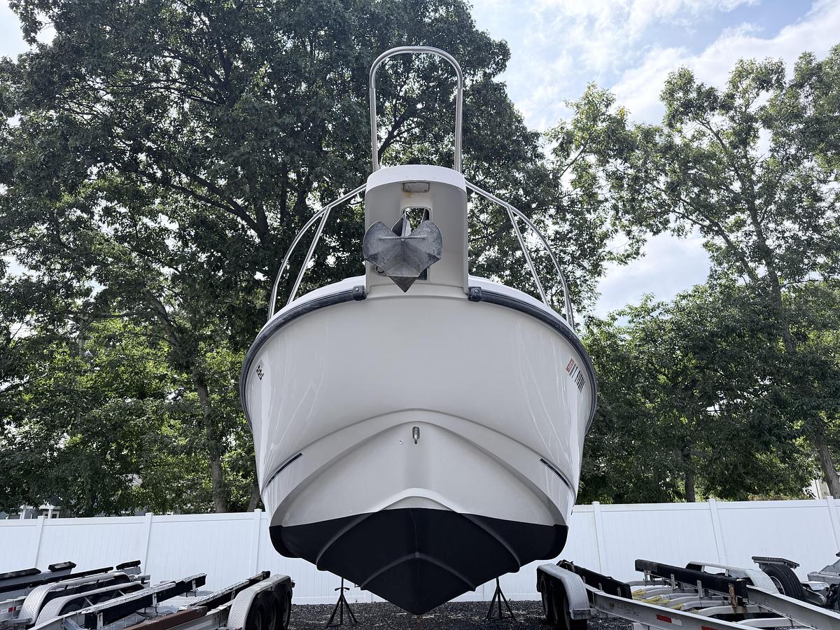 Used 2002 Boston Whaler 295 Conquest