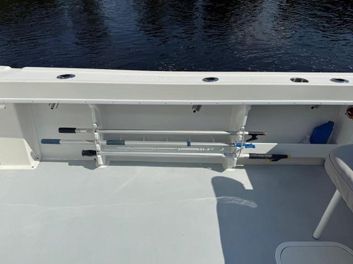 Used 2021 Steiger Craft  255 Chesapeake Pilot House