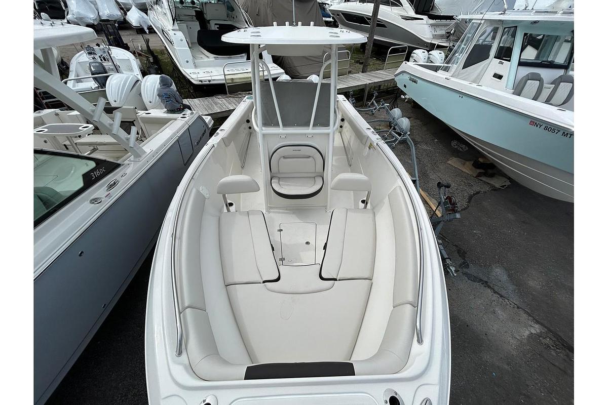 2024 Sailfish 242CC