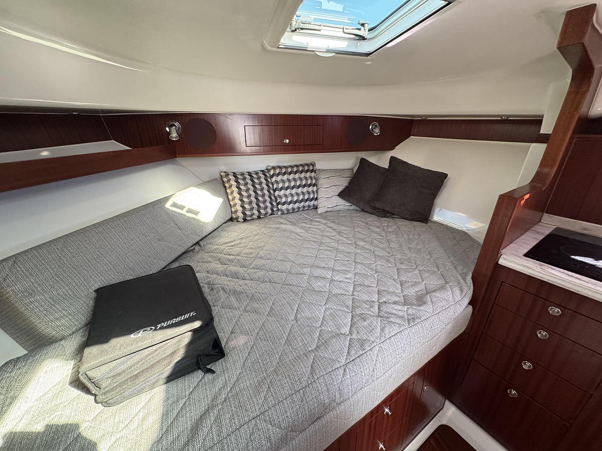 Used 2020 Pursuit 385OS