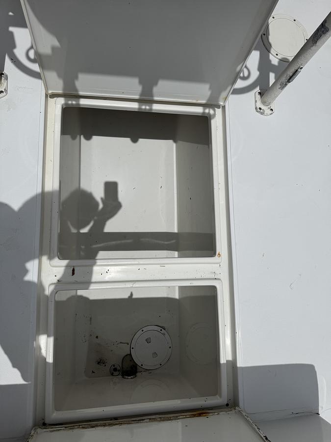 Used 2002 Jupiter 27 Open Fisherman