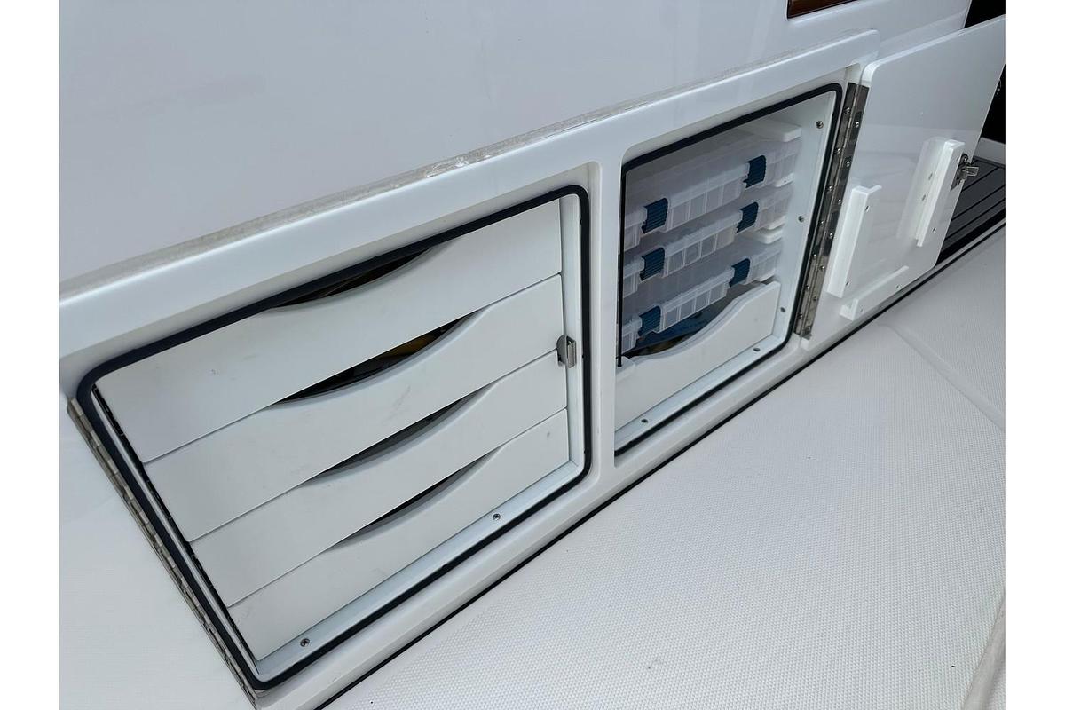 Used 2023 Everglades 395 Center Console