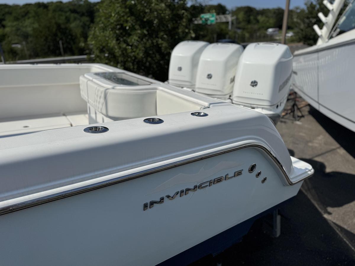 Used 2021 Invincible 390 Open CC