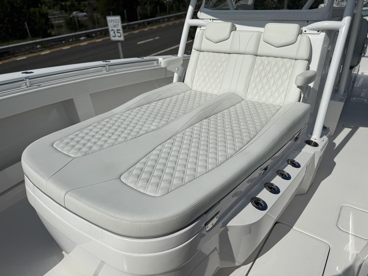 Used 2021 Invincible 390 Open CC